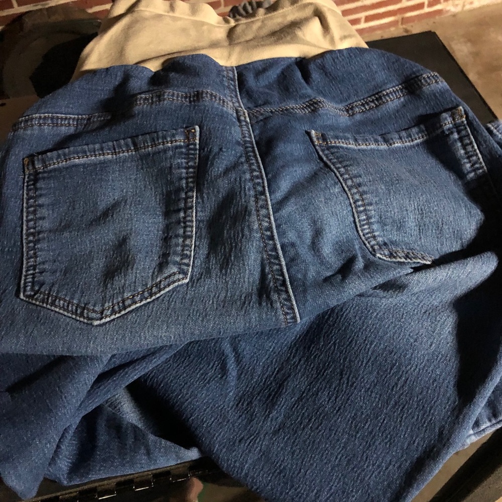 Motherhood maternity skinny jeans
